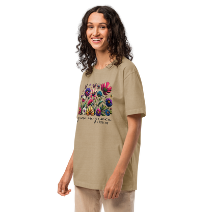 'Grow In Grace'  Inspirational Women's Oversized T-shirt